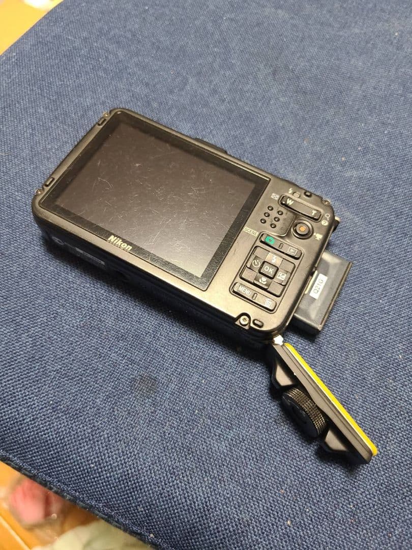 F*中様 Nikon COOLPIX デジタルカメラ オレンジ　AW100