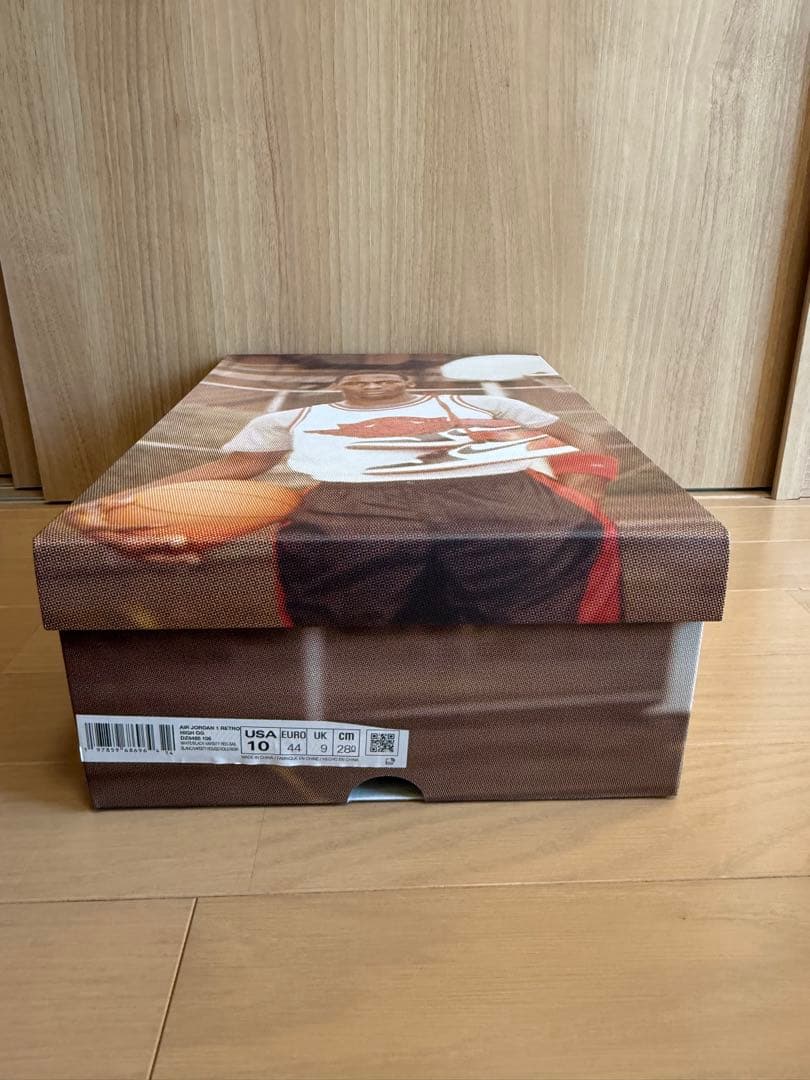 靴 NikeAirJordan1 RetroBlack Toe Reimagined