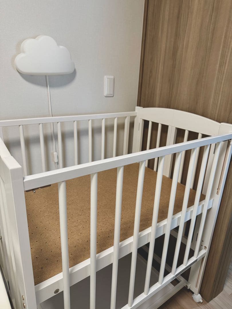 ゆーさま専用★ベビーベッド　ミニ ハイベッド 折りたたみ式　マットレス付き