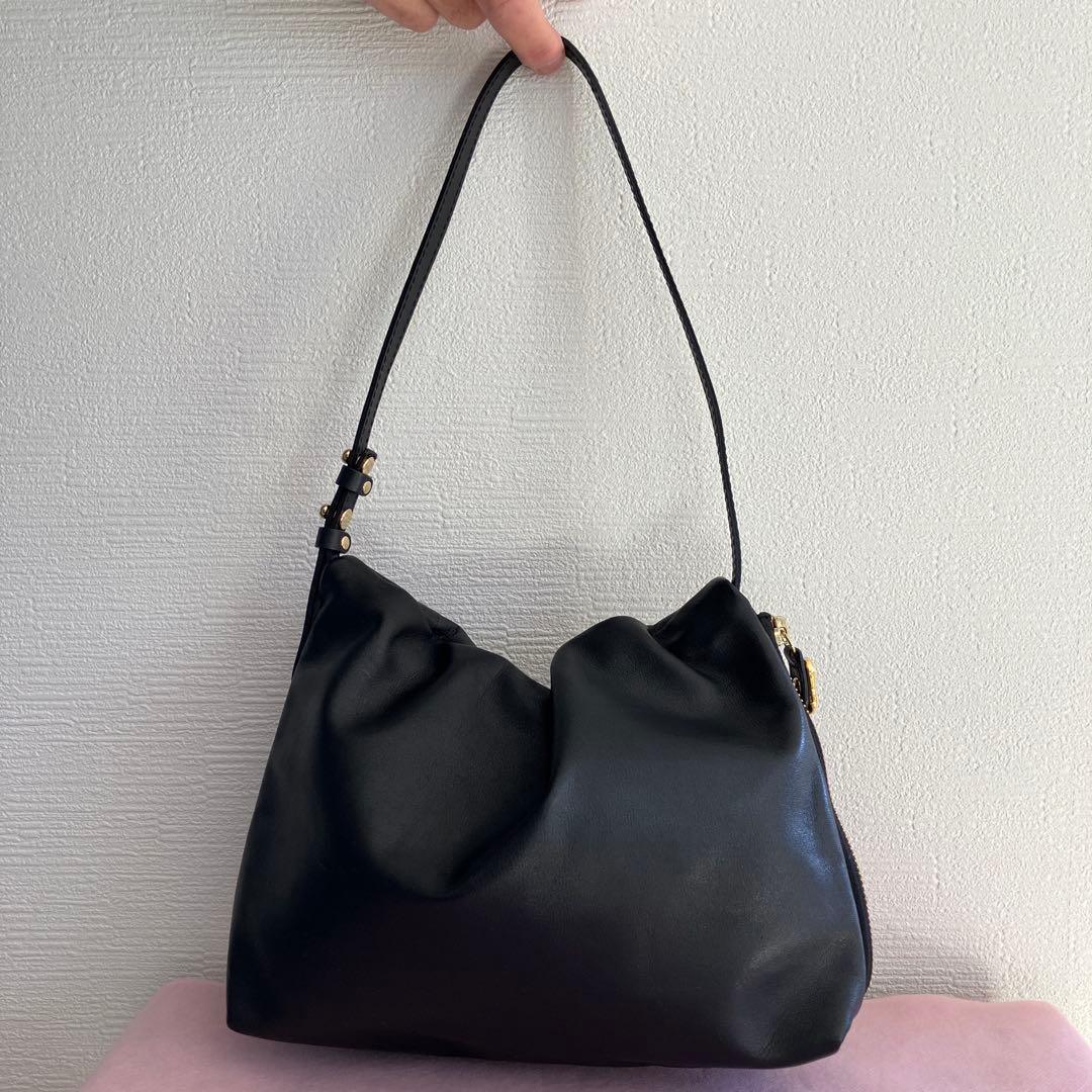 gemeil レザーワンハンドルバッグ　ブラック