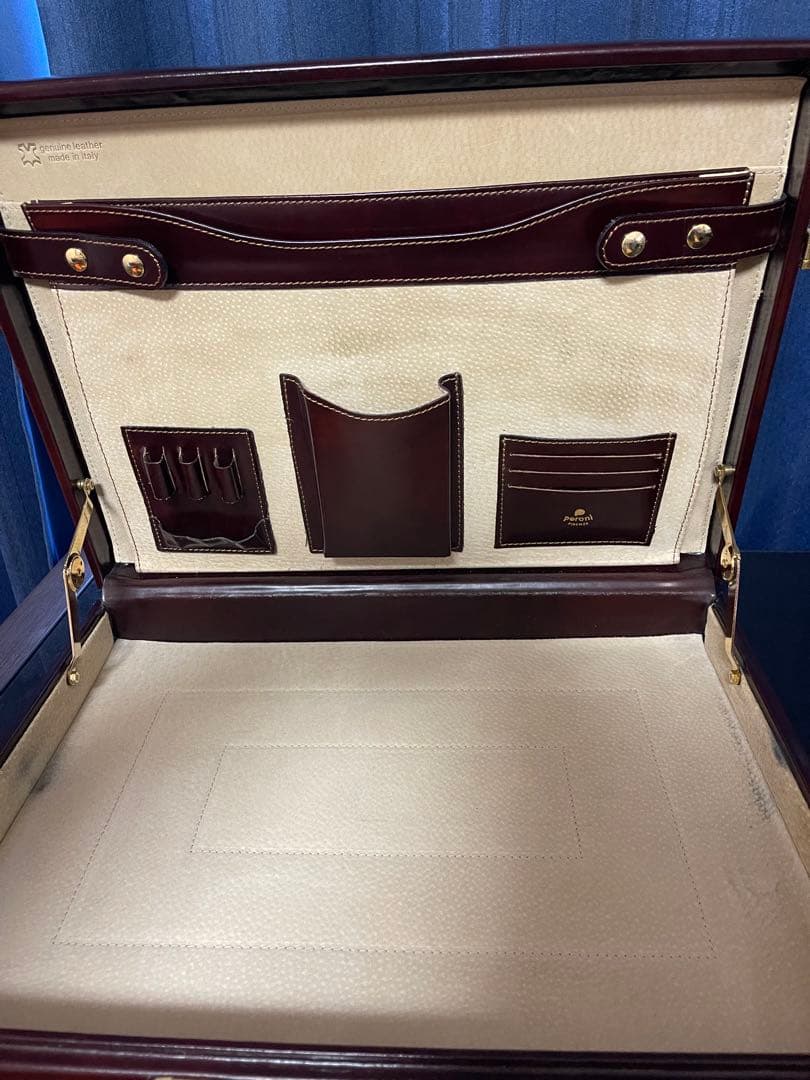 Peroni ペローニ　アタッシュケース