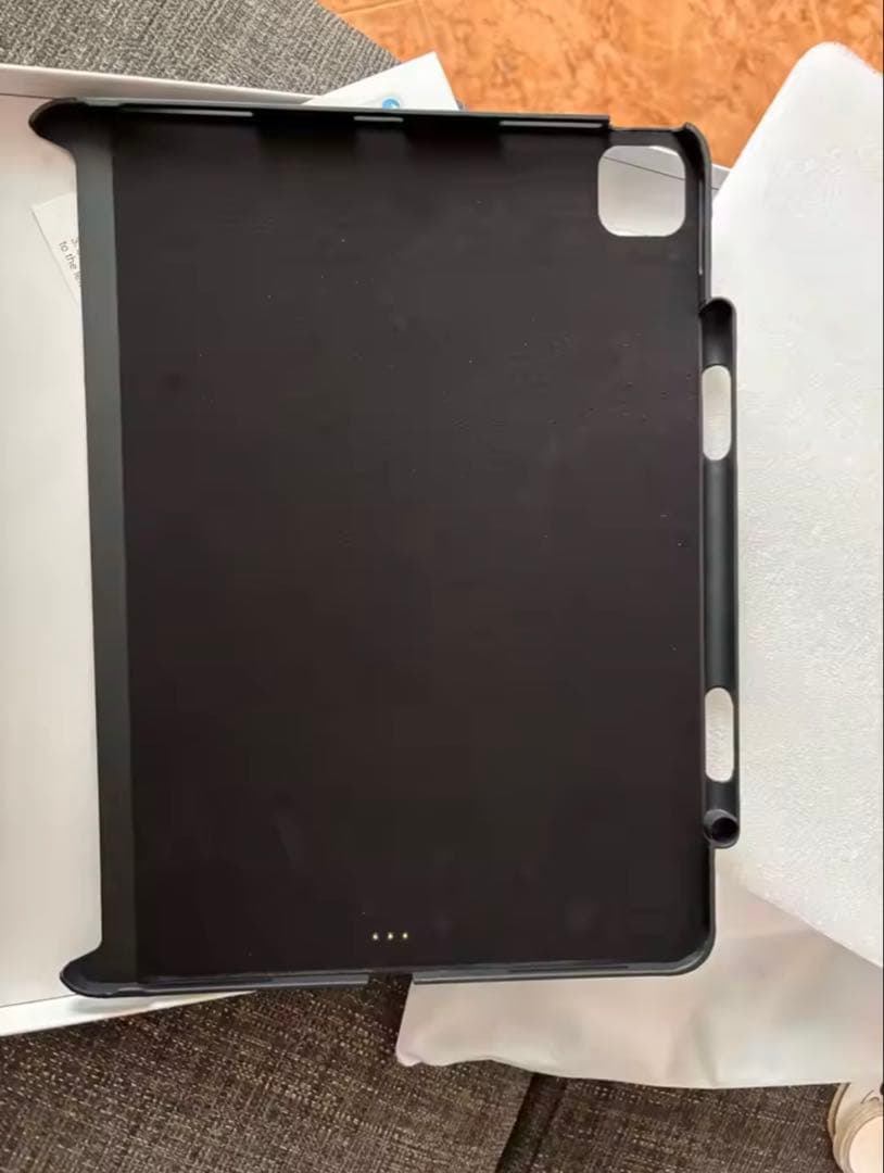 iPad Pro 第2世代 11インチ + キーボード + ペン + ケース付き