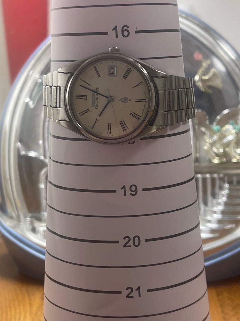 SEIKO KING QUARTZ シルバー 時計