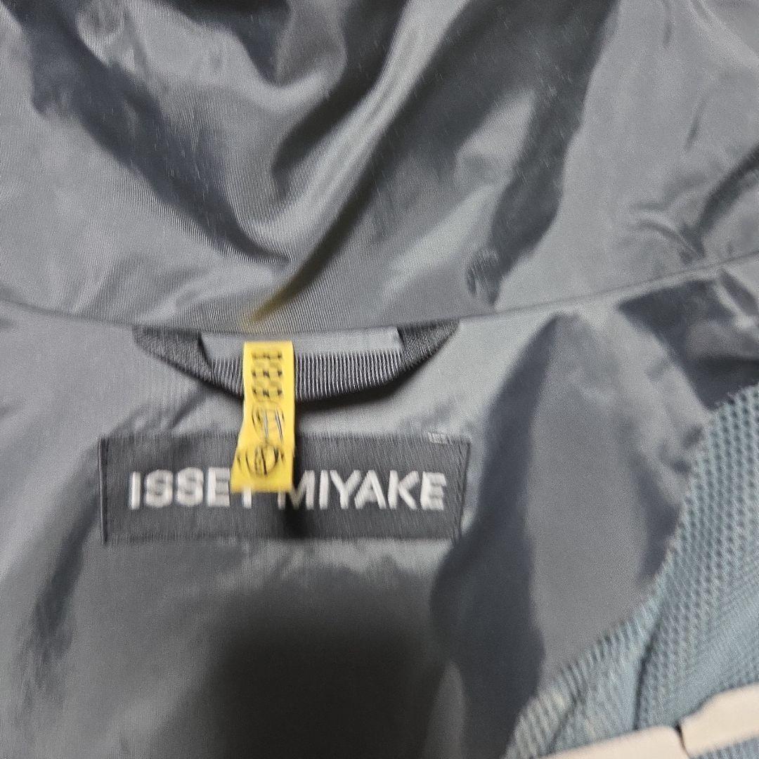 ISSEY MIYAKE グレー ナイロンジャケット