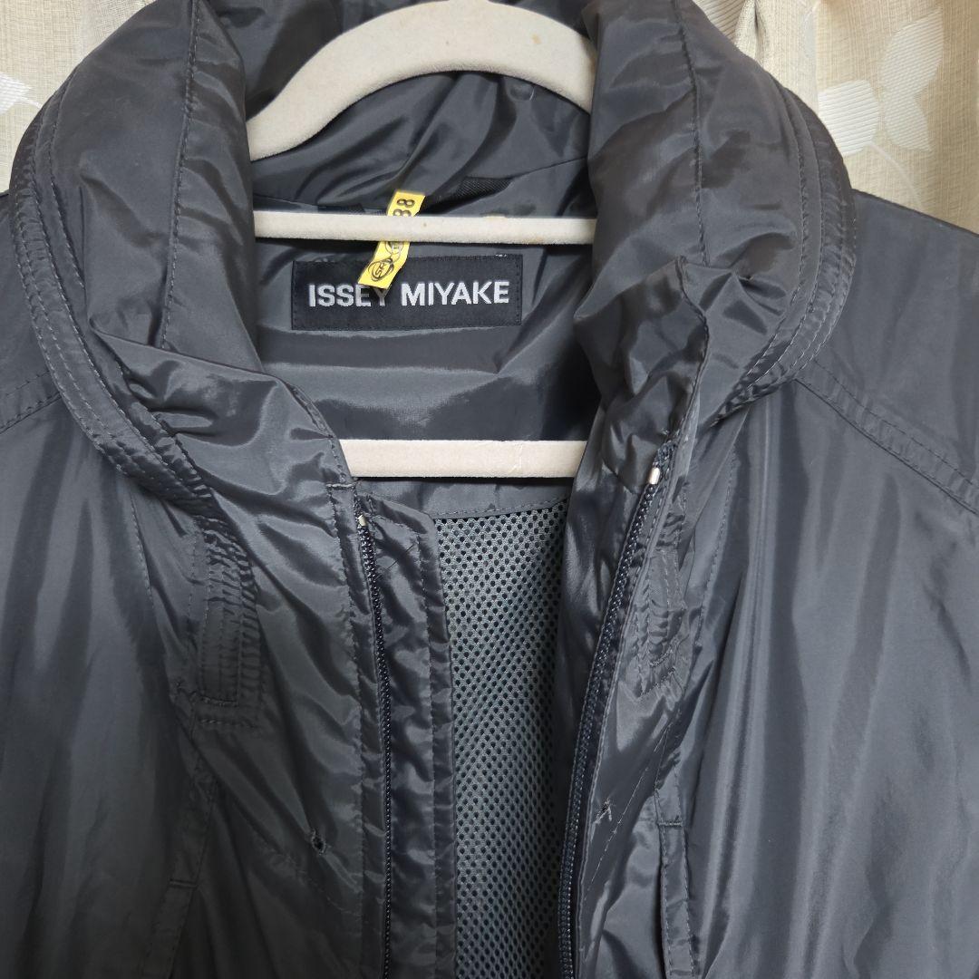 ISSEY MIYAKE グレー ナイロンジャケット