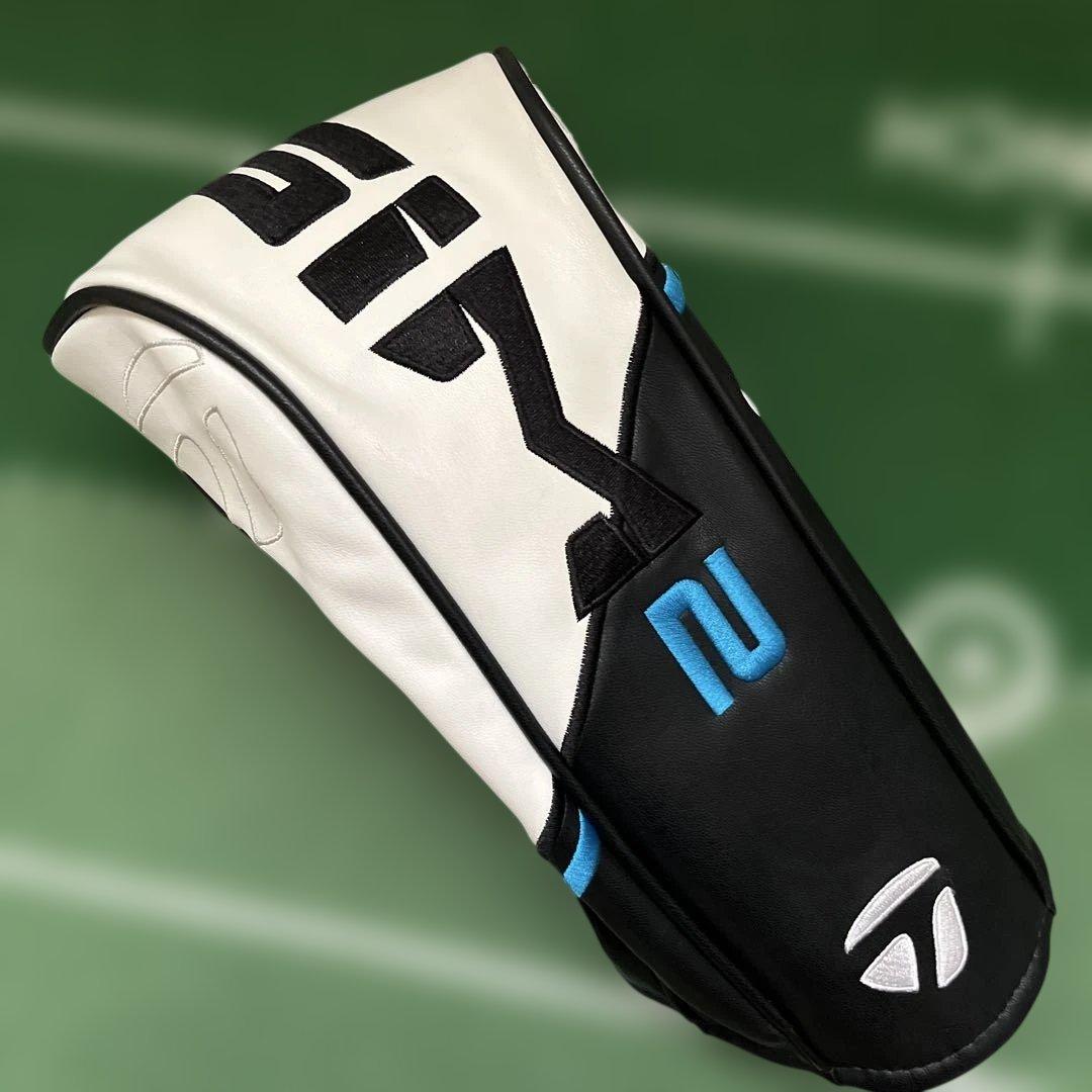 TaylorMade SIM2 ドライバー 10.5度ヘッドと純正ヘッドカバー付