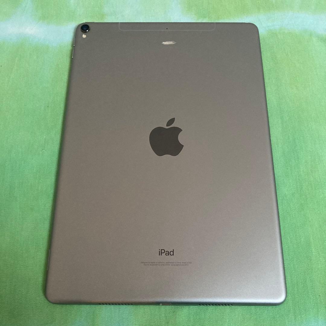 206 電池ほぼ新品☆iPad Pro 256GB 10.5インチ SIMフリー