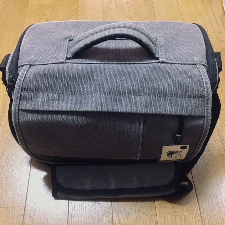 SONY α7iiミラーレスカメラILCE-7M2K　ボティのみ出品