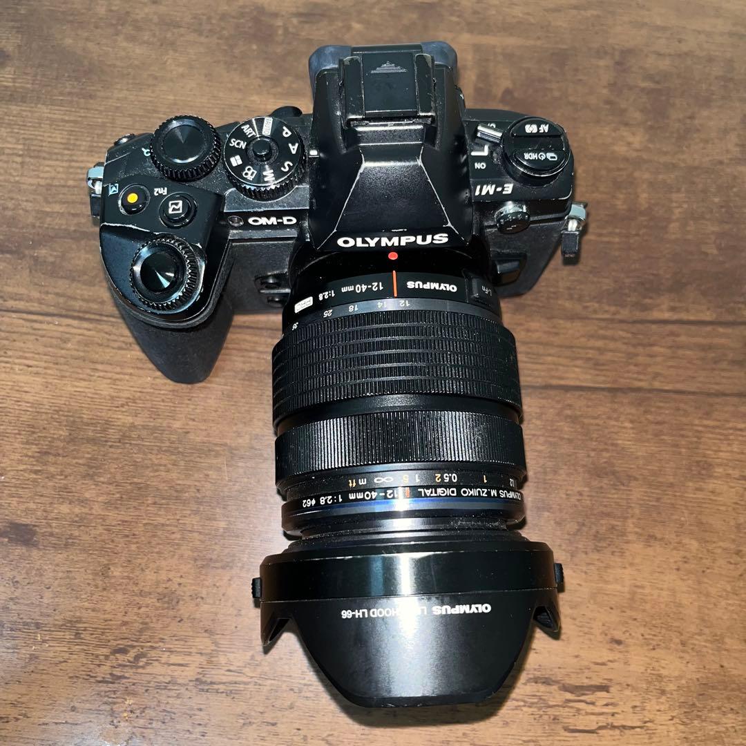 デジタルカメラ OLYMPUS OM-D E-M1 12-40mm F2.8 17mm