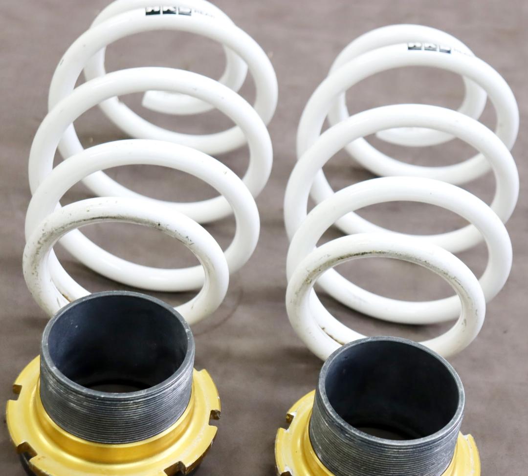 トヨタ プリウス ZVW30 ZVW35　車高調（リアバネ）