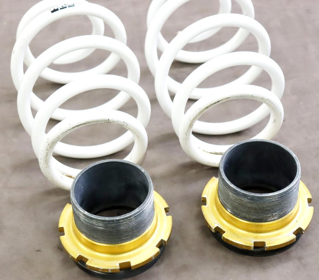 トヨタ プリウス ZVW30 ZVW35　車高調（リアバネ）