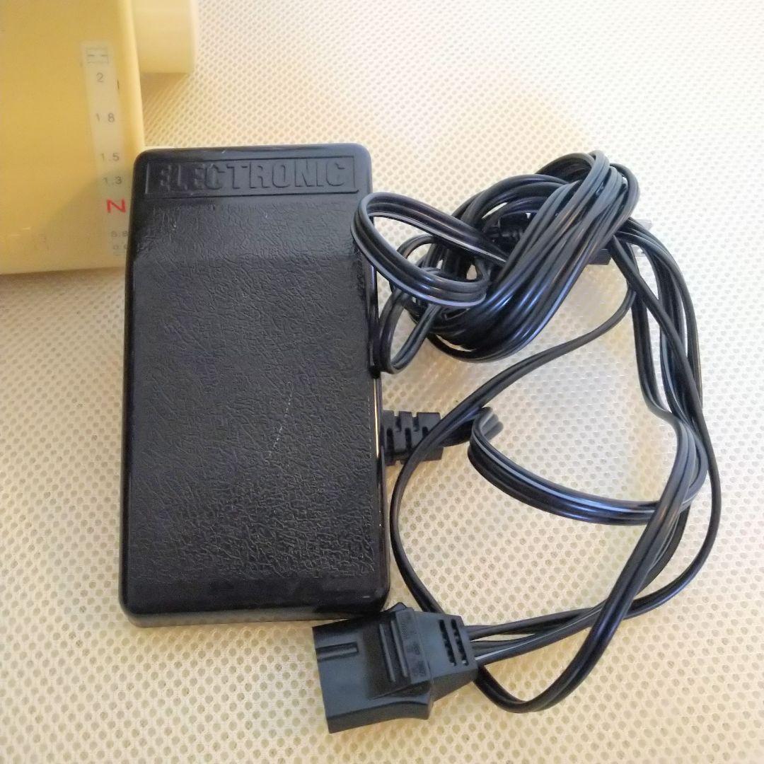 ベビーロック衣縫人BL54 2本針4本糸 ロックミシン