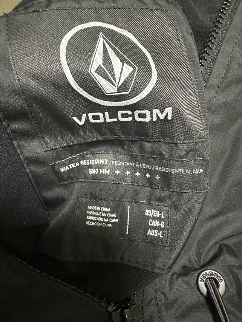 VOLCOM フード付きスノーボードウェア　ブラック/グレー　サイズL
