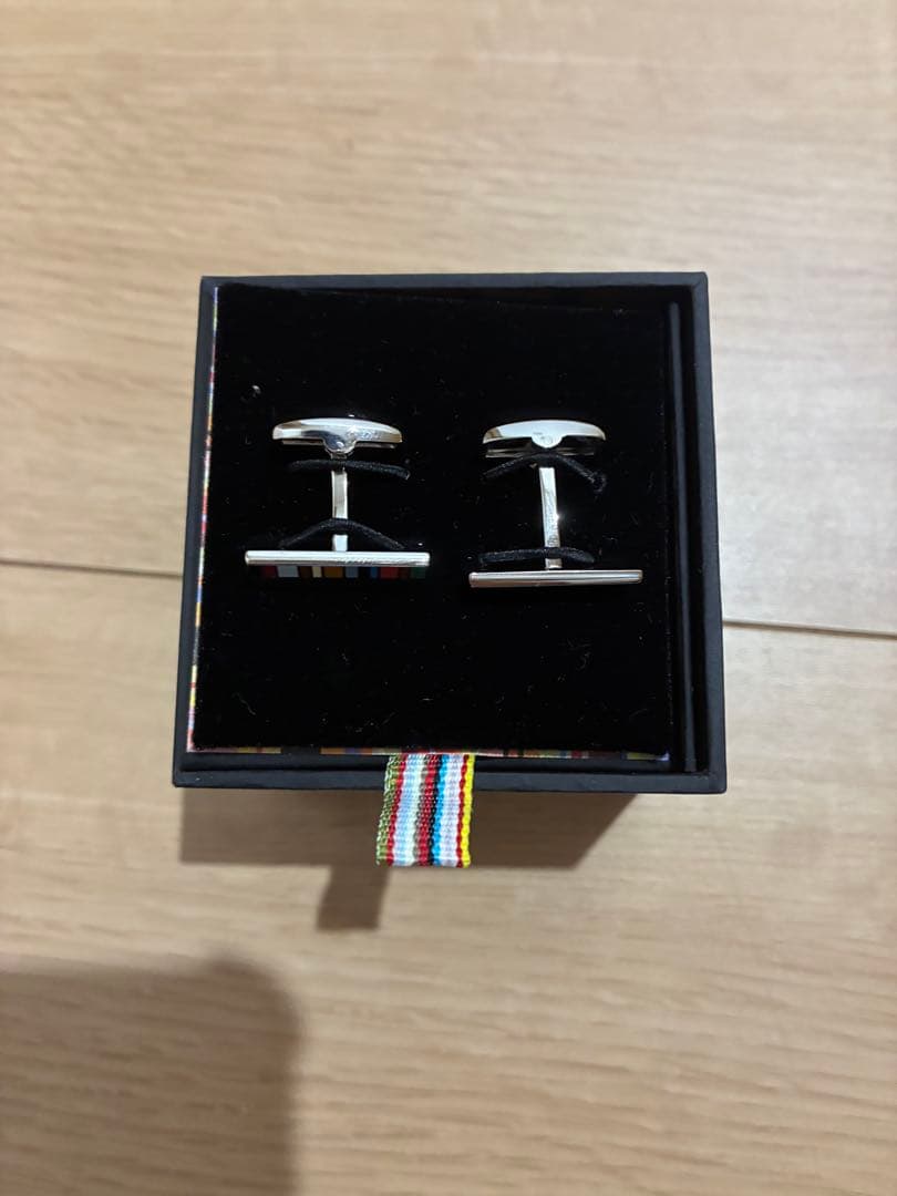 Paul Smith シルバー カフスボタン