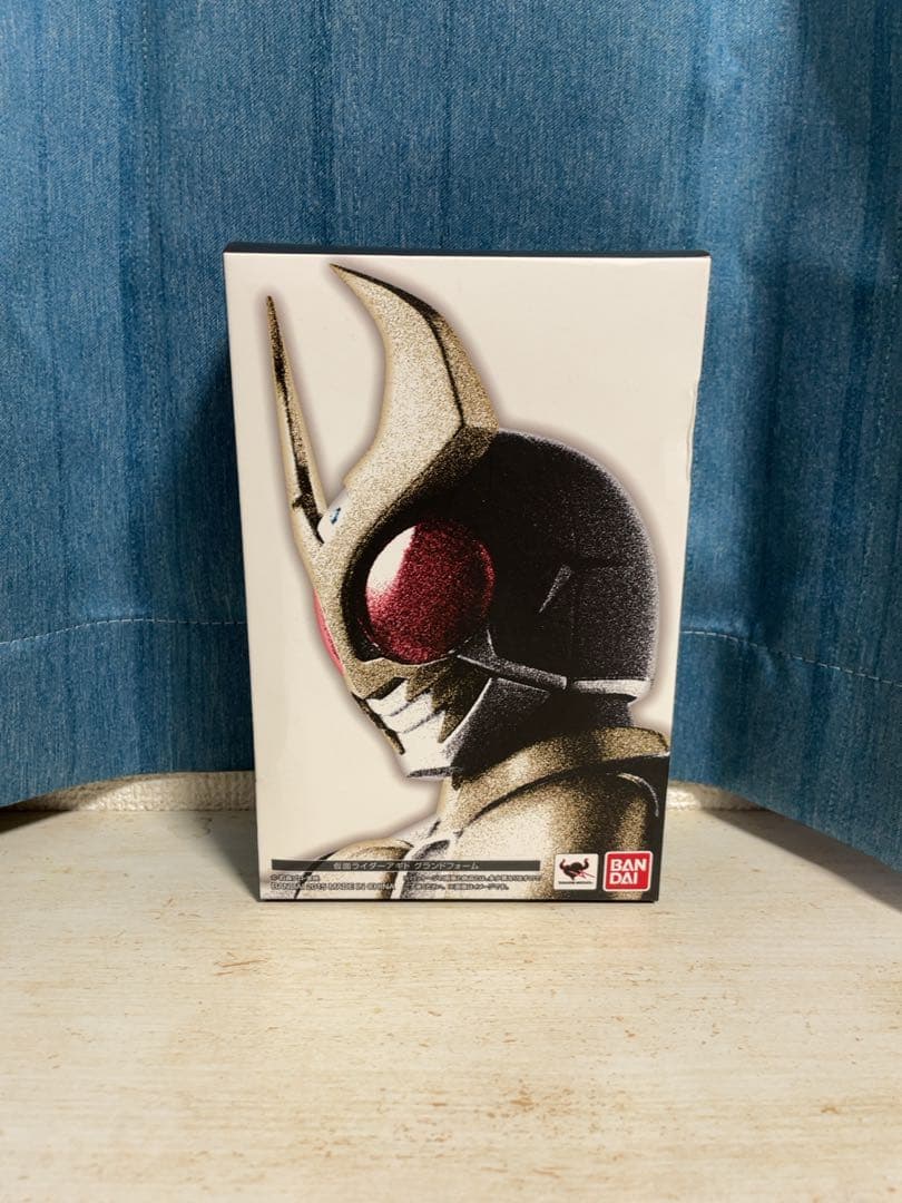 S.H.Figuarts（真骨彫製法）仮面ライダーアギト グランドフォーム