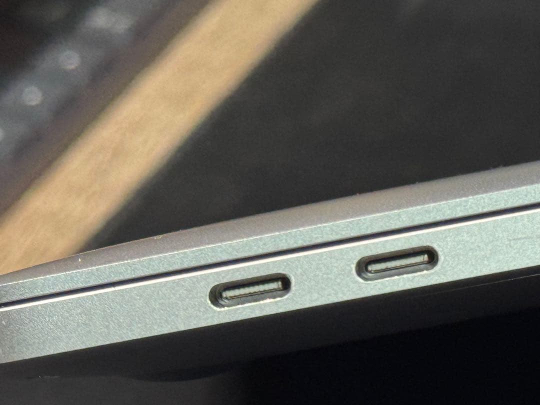 Apple MacBook Pro 13インチ M1/8GB/512GB