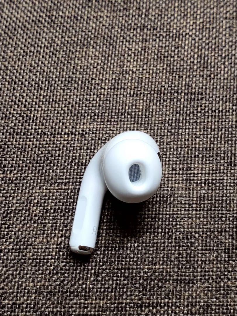 右耳 Apple AirPods Pro 第2世代 正規品 片耳490