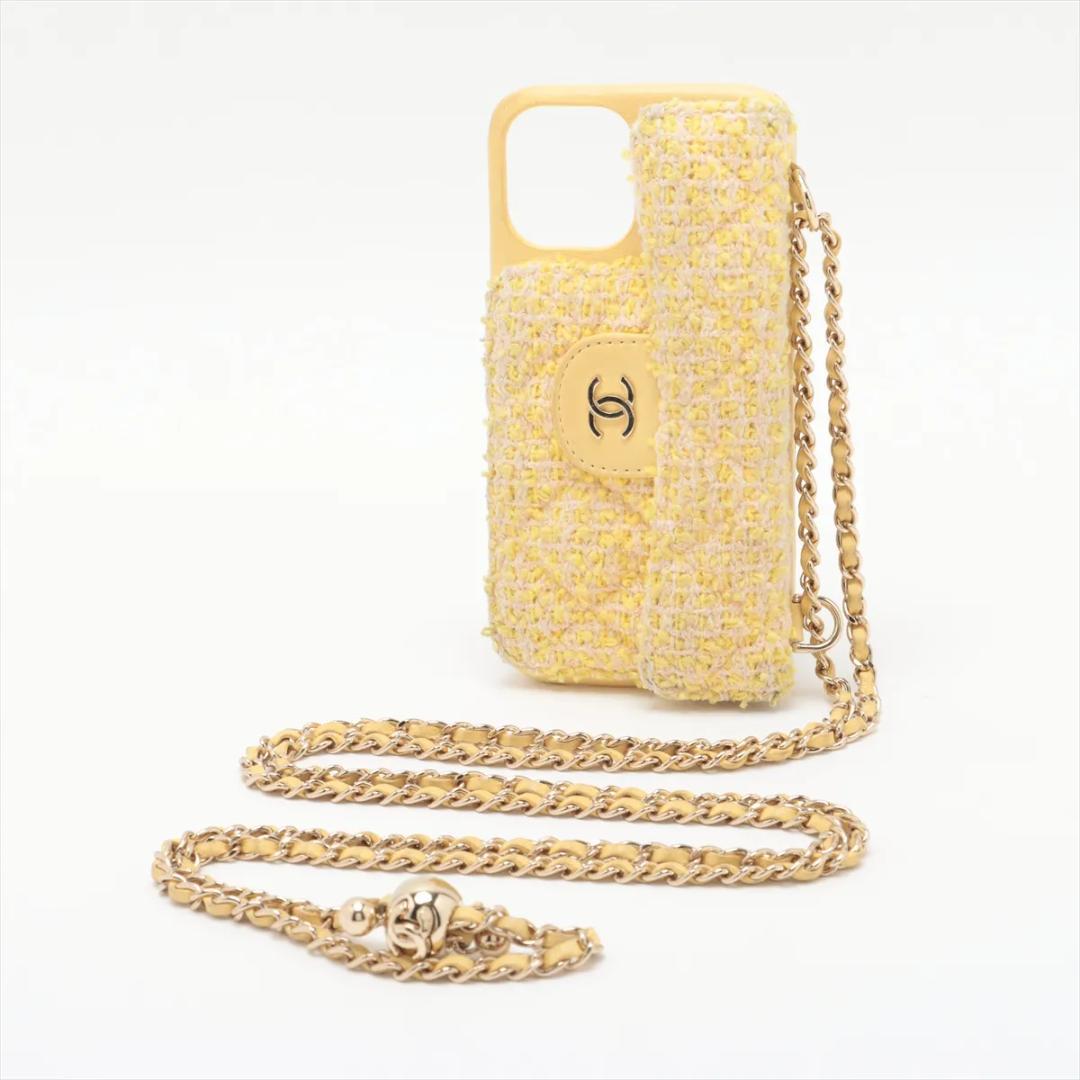 CHANEL ココマーク チェーン付き iPhoneケース