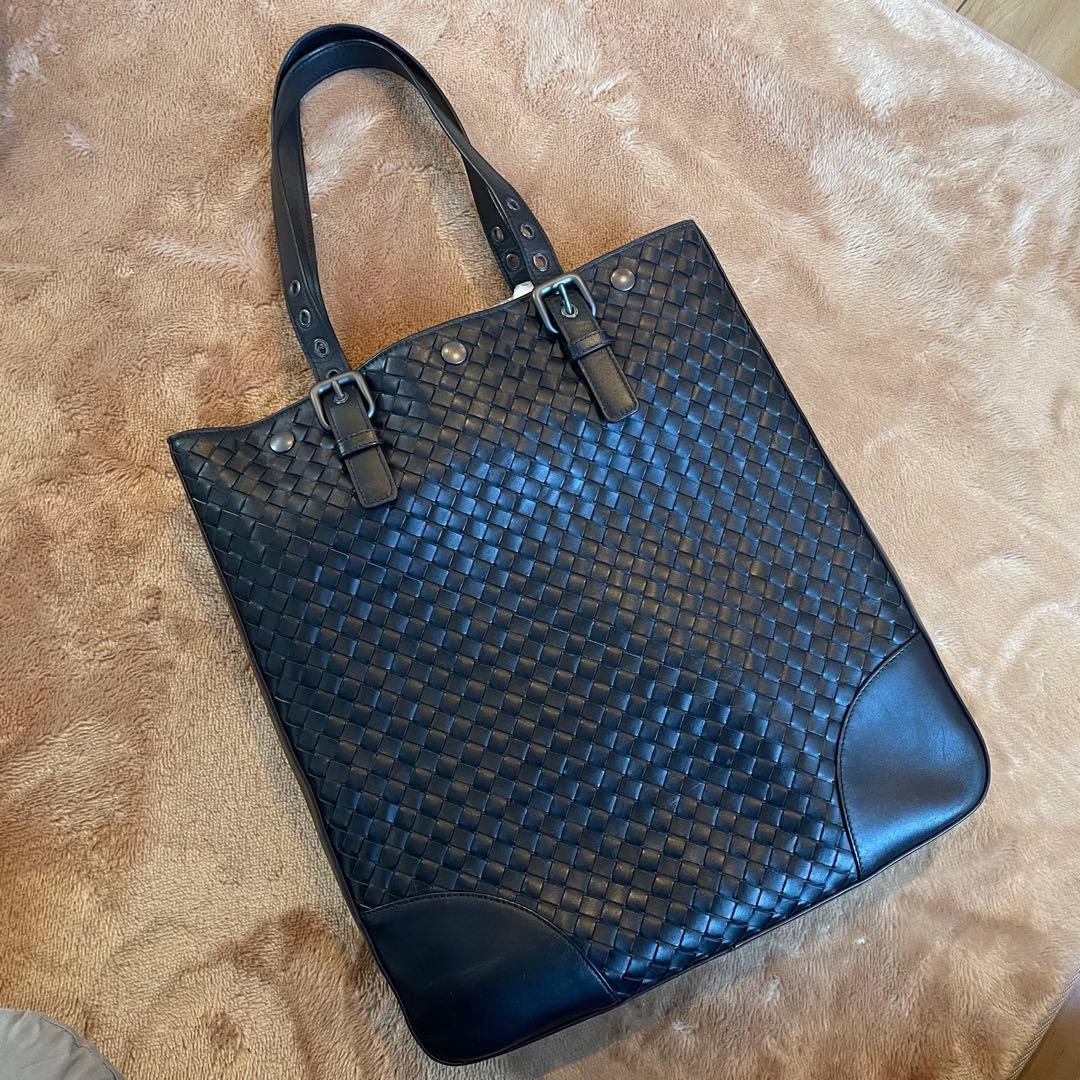 ボッテガヴェネタ　ブラック　トートバッグ　イントレチャート　肩掛け　A4可