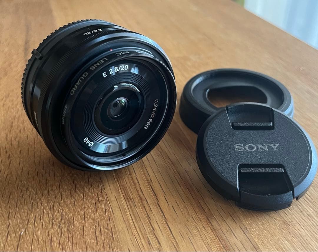 【美品】Sony E 20mmF2.8単焦点レンズ プロテクター付き