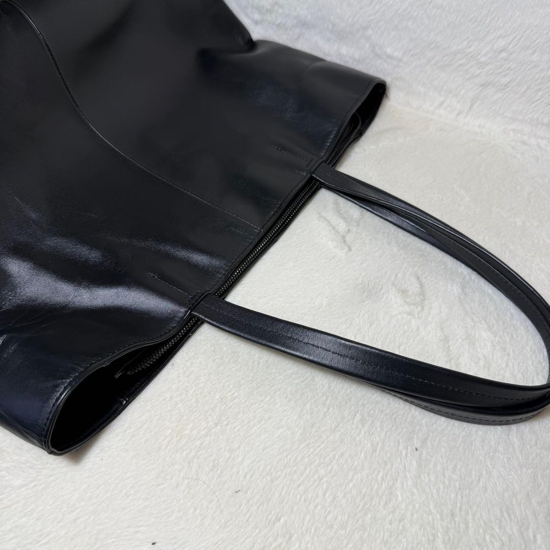 UNITED ARROWS ファンクショナル レザートートバッグ　黒　A4