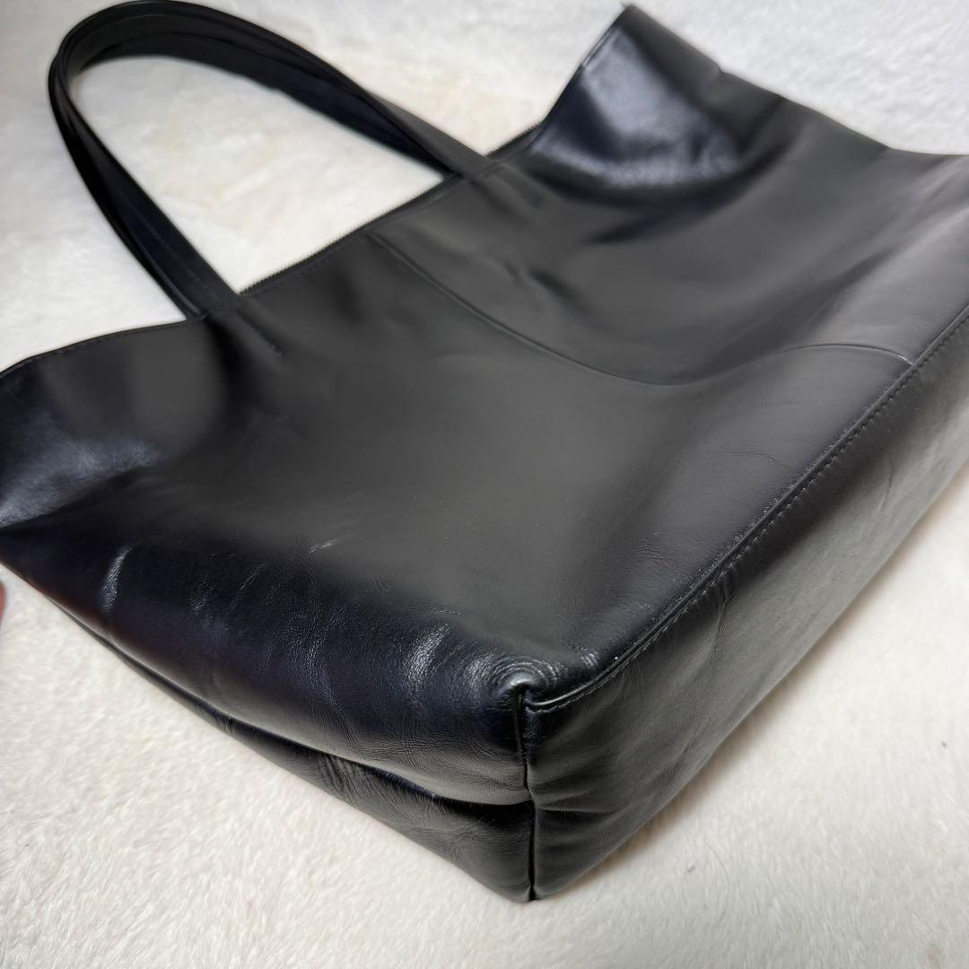 UNITED ARROWS ファンクショナル レザートートバッグ　黒　A4