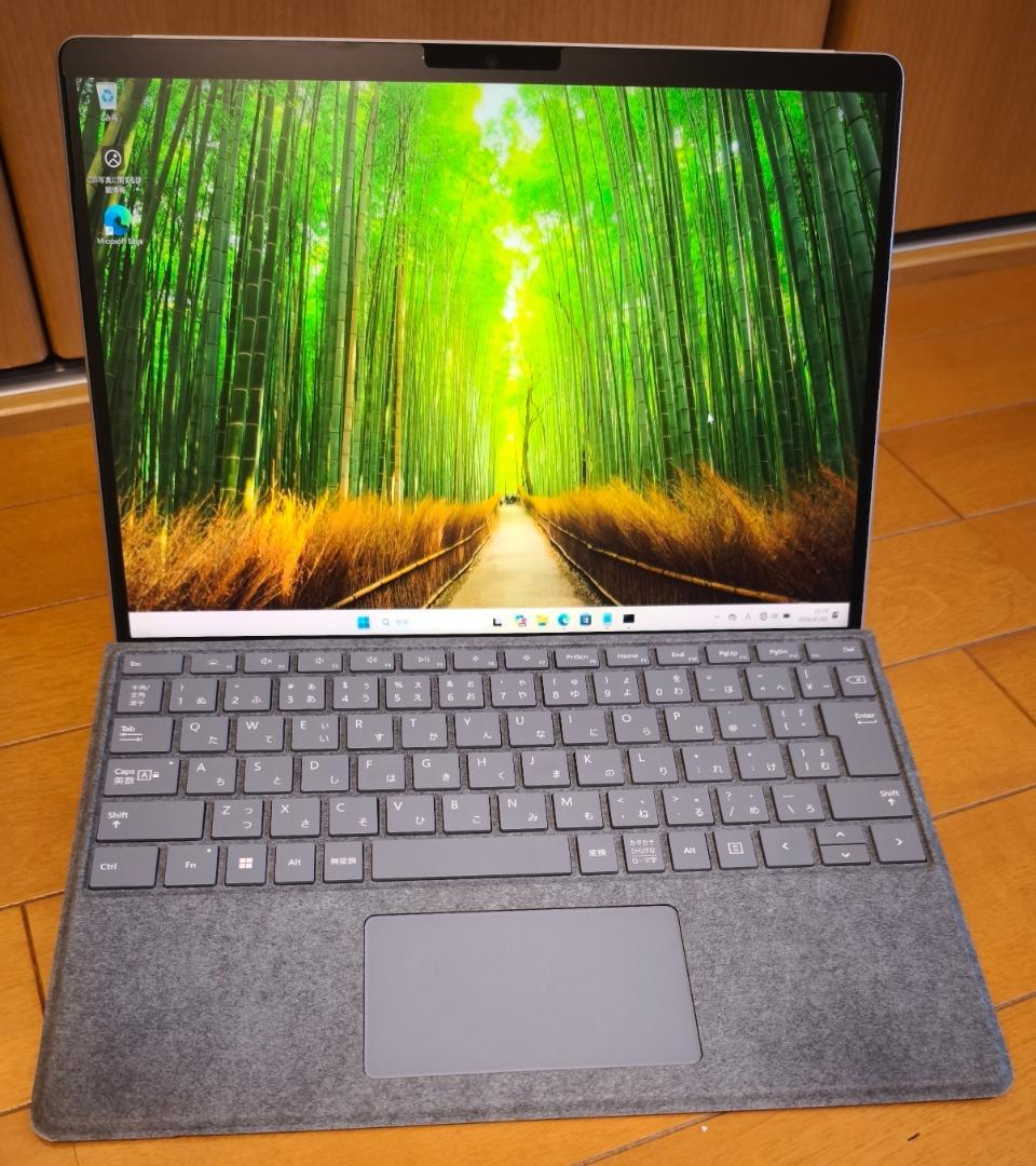 Microsoft Surface Pro 8 + 純正キーボード・スタイラス