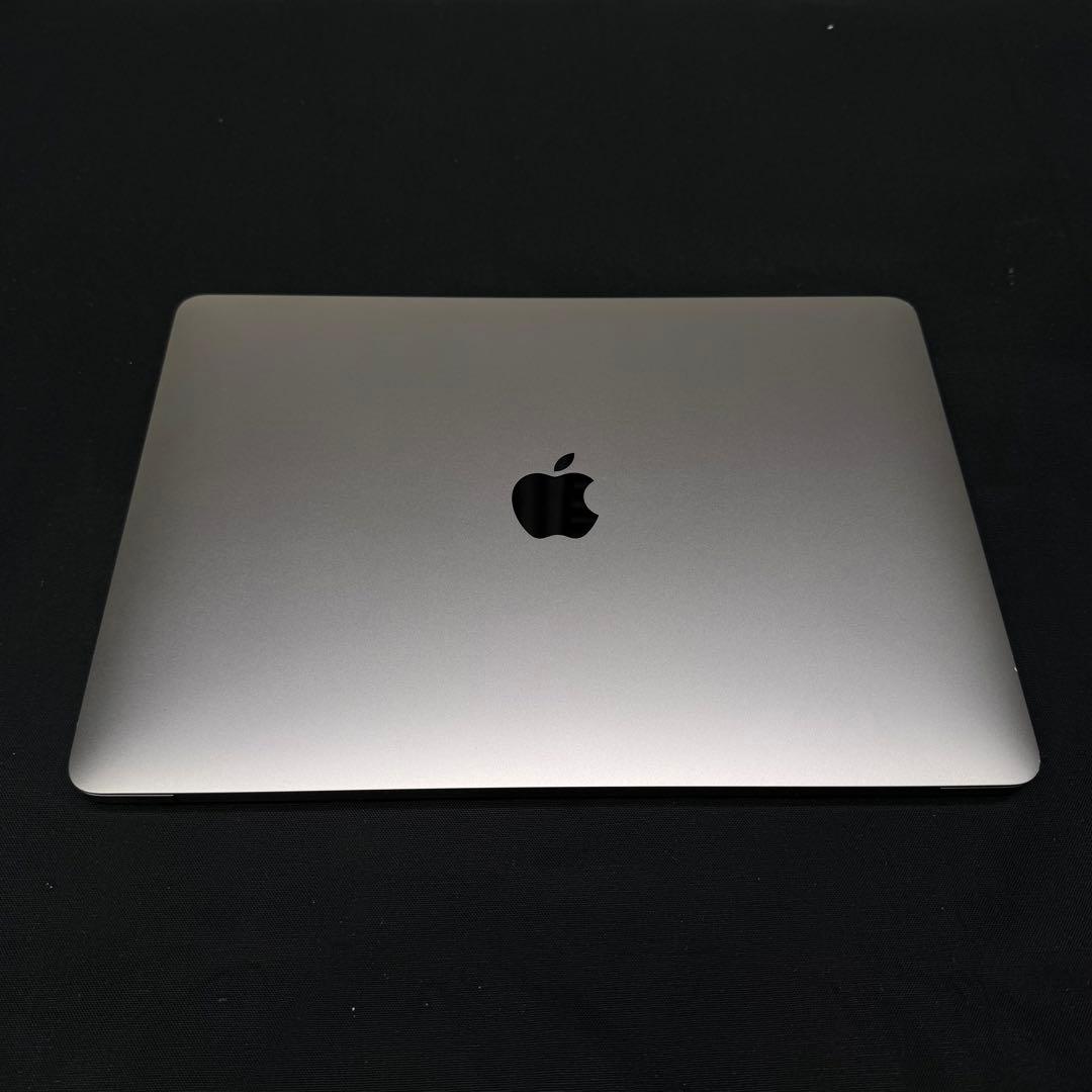 MacBook Air M1 / 13インチ / 16GB / 512GBSSD