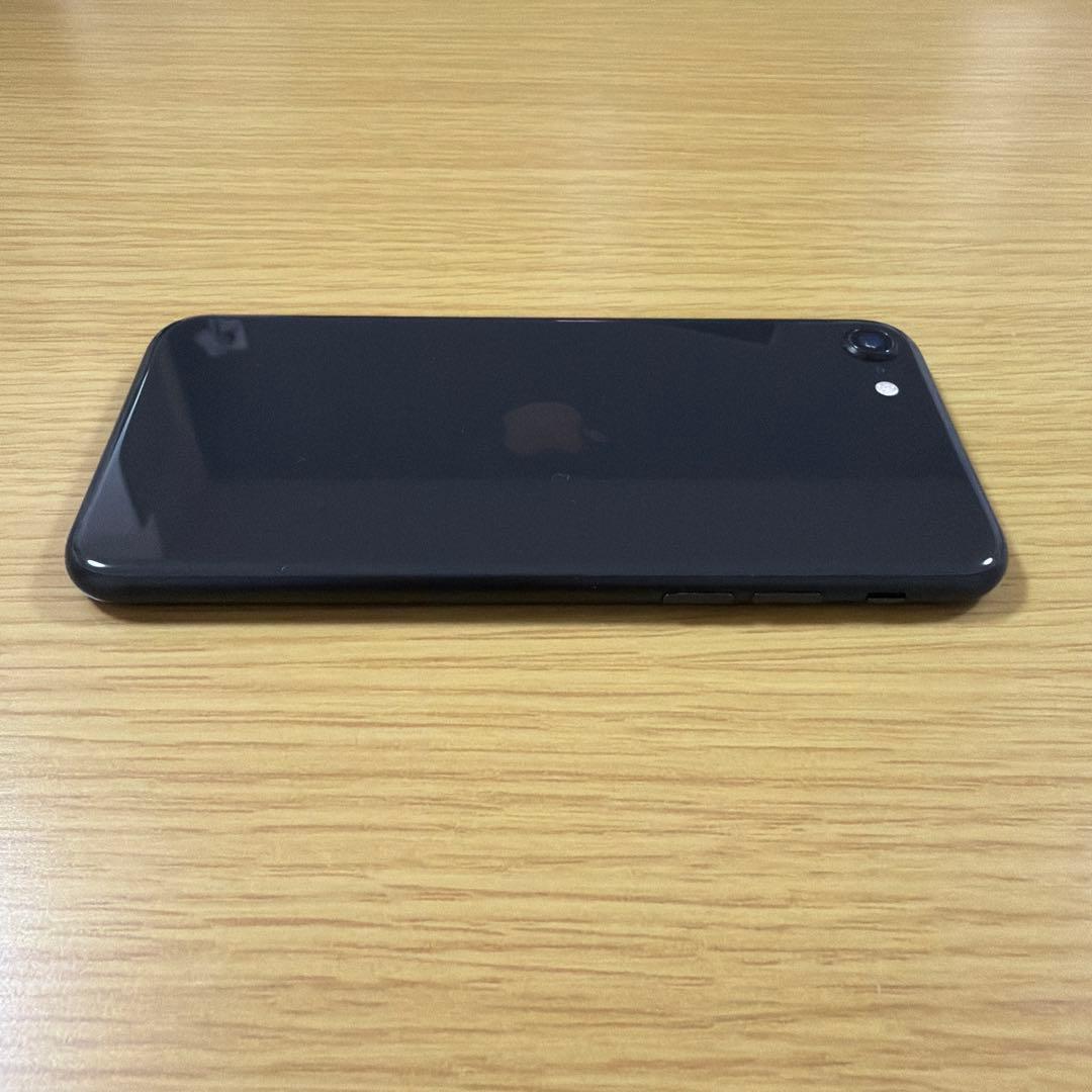 iPhone SE 第2世代 (SE2) simフリー 64gb ブラック