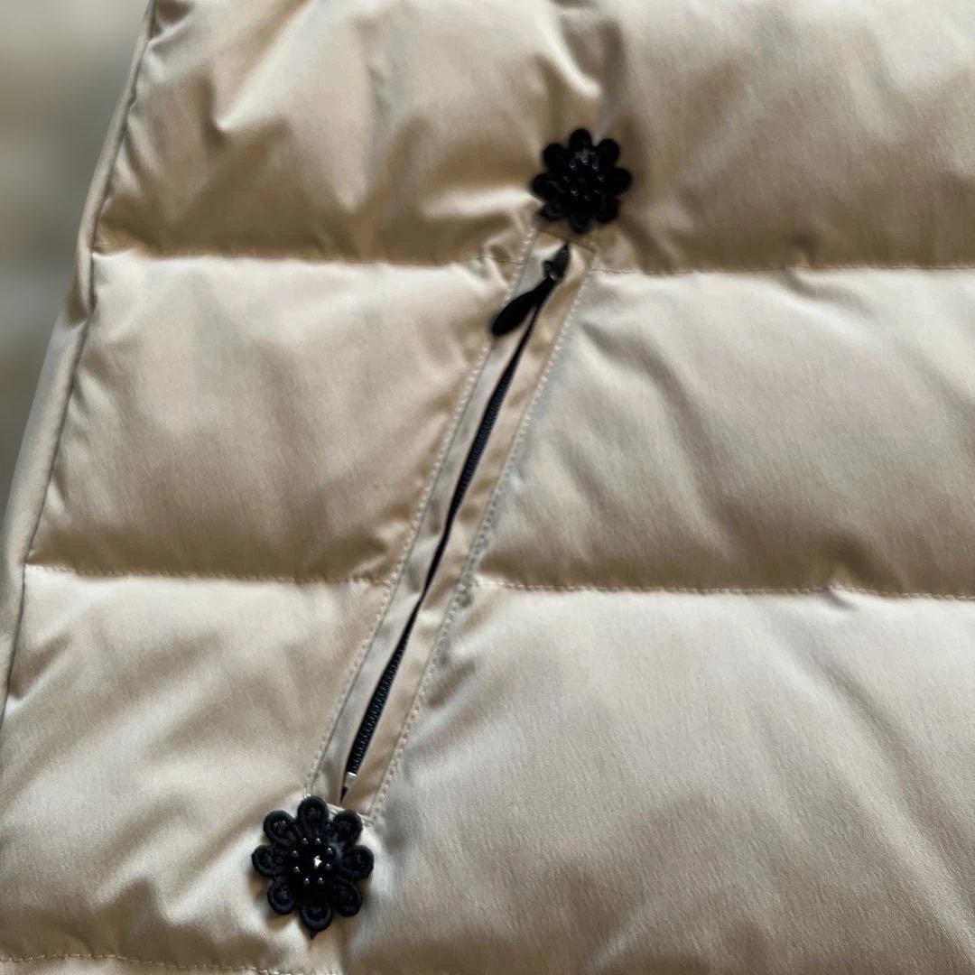 スーパービューティ　ダウンベスト　42