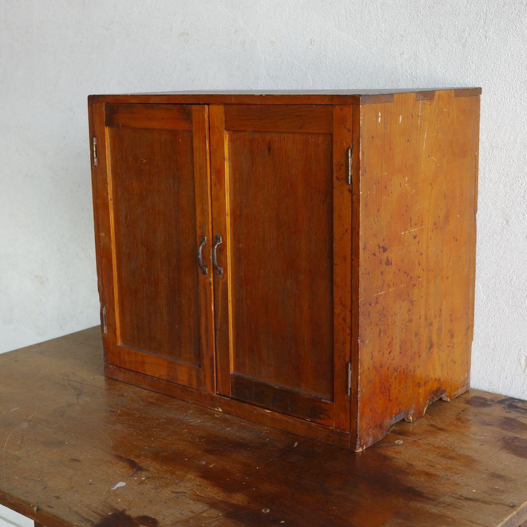 お値下げ！開き扉の棚　スパイスラック