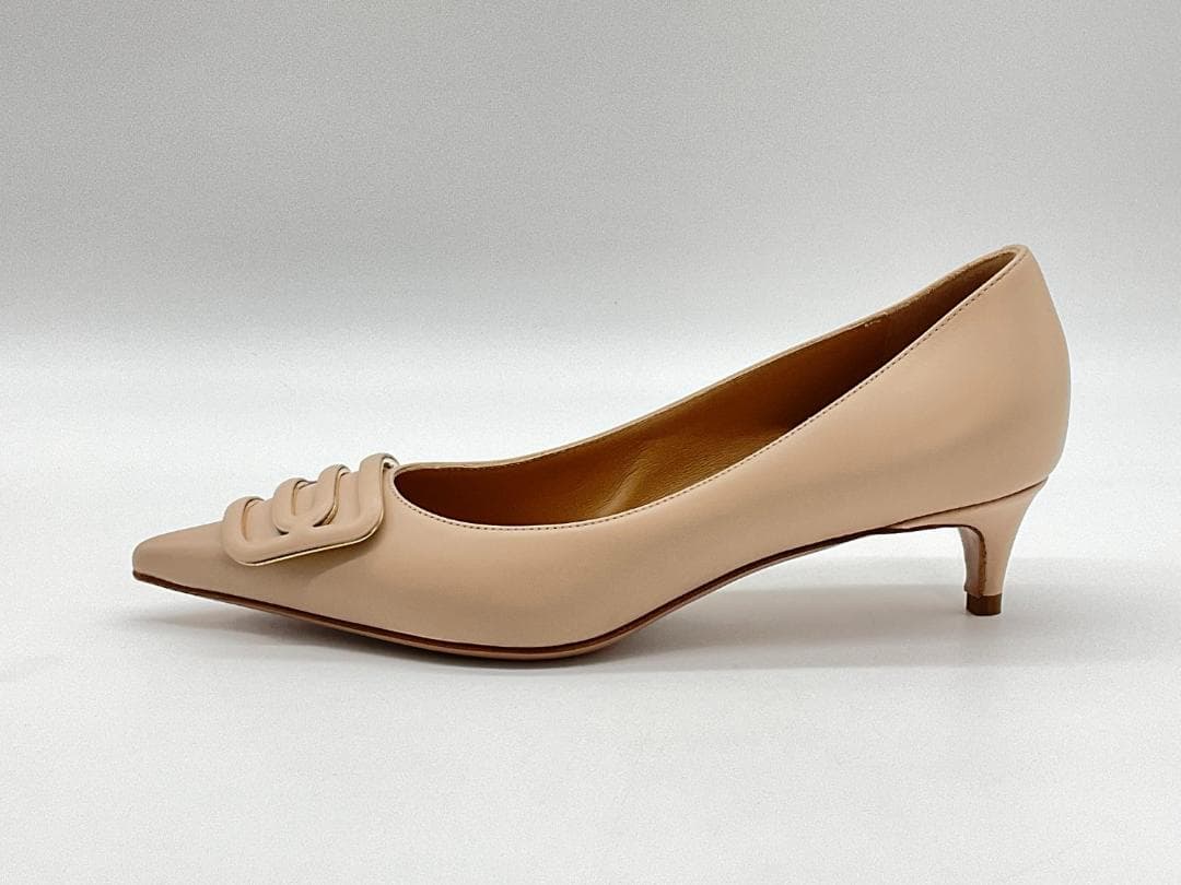 【新品】PELLICO モチーフ付レザーパンプス ベージュ 35.5