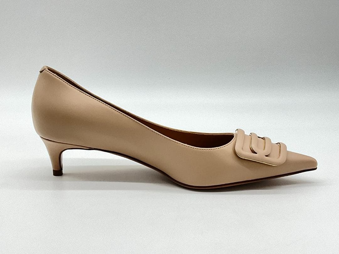 【新品】PELLICO モチーフ付レザーパンプス ベージュ 35.5
