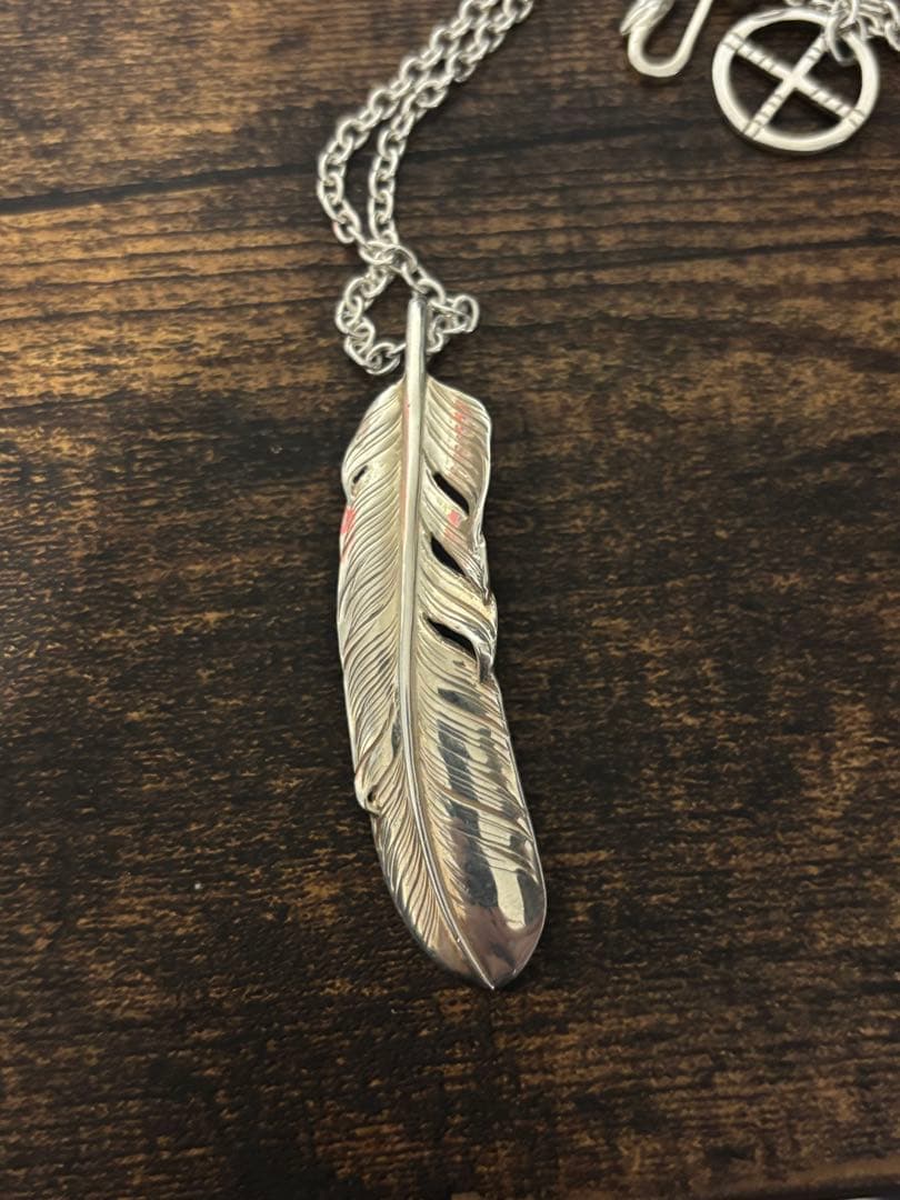 moto フェザー ネックレス シルバー イーグルチャーム付き