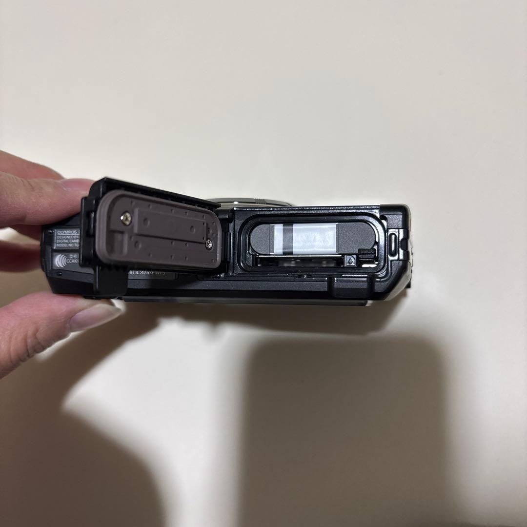 OLYMPUS Stylus TG-4 防水デジタルカメラ