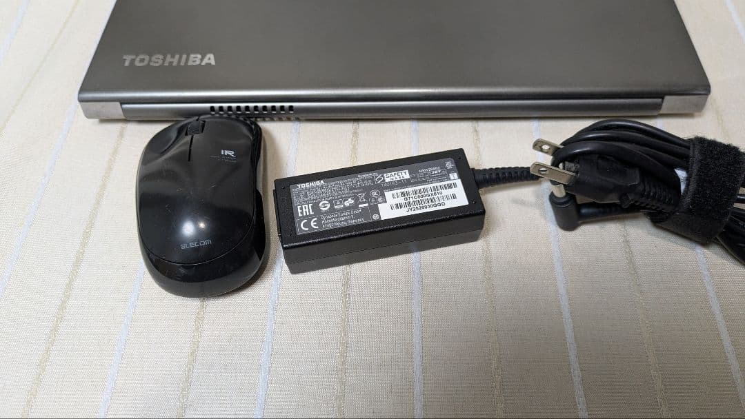 SSD起動早い☆ダイナブックR63/Mモバイルノート i5 8GB 256GB