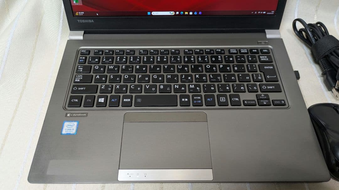 SSD起動早い☆ダイナブックR63/Mモバイルノート i5 8GB 256GB