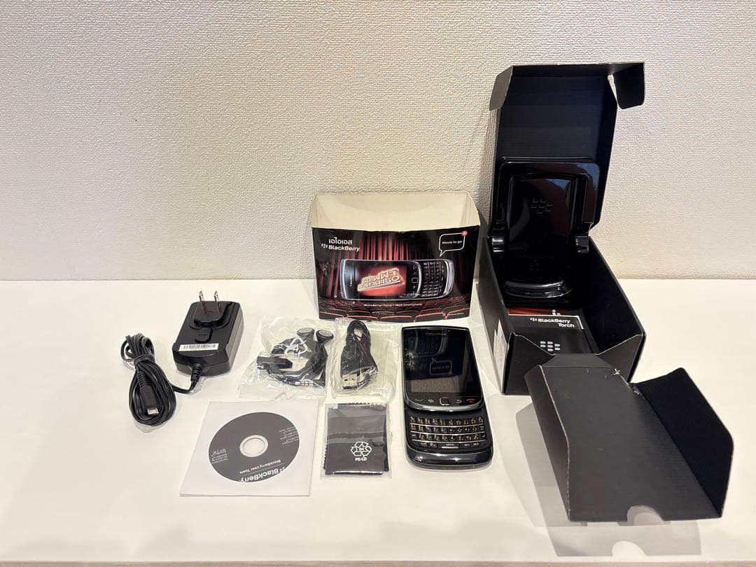 BlackBerry Touch9800TMsmartphone本体 付属品付き