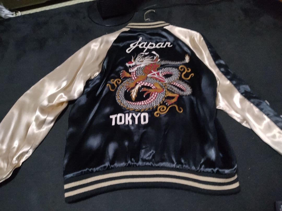 Vansonスカジャン 黒とベージュ　クローズWORST 坊屋春道×デスラビ