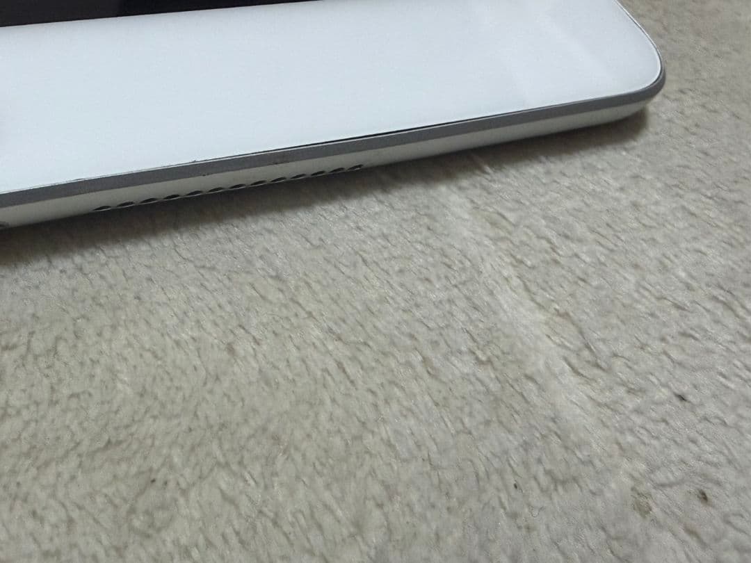 iPad 7世代 128GB Wi-Fi+Cellular SIMフリー