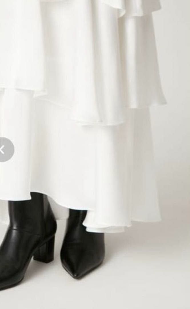 完売品FRAY I.D サテンランダムティアードスカート