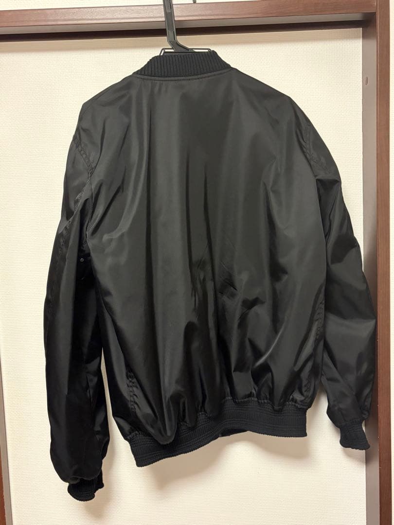 PRADA リナイロンジャケット