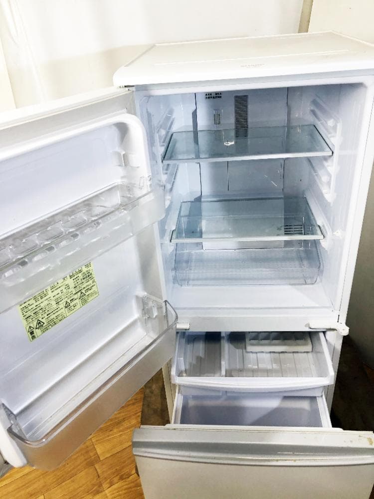 30日迄！送料無料★SHARP　冷凍冷蔵庫【SJ-14E5-KW】