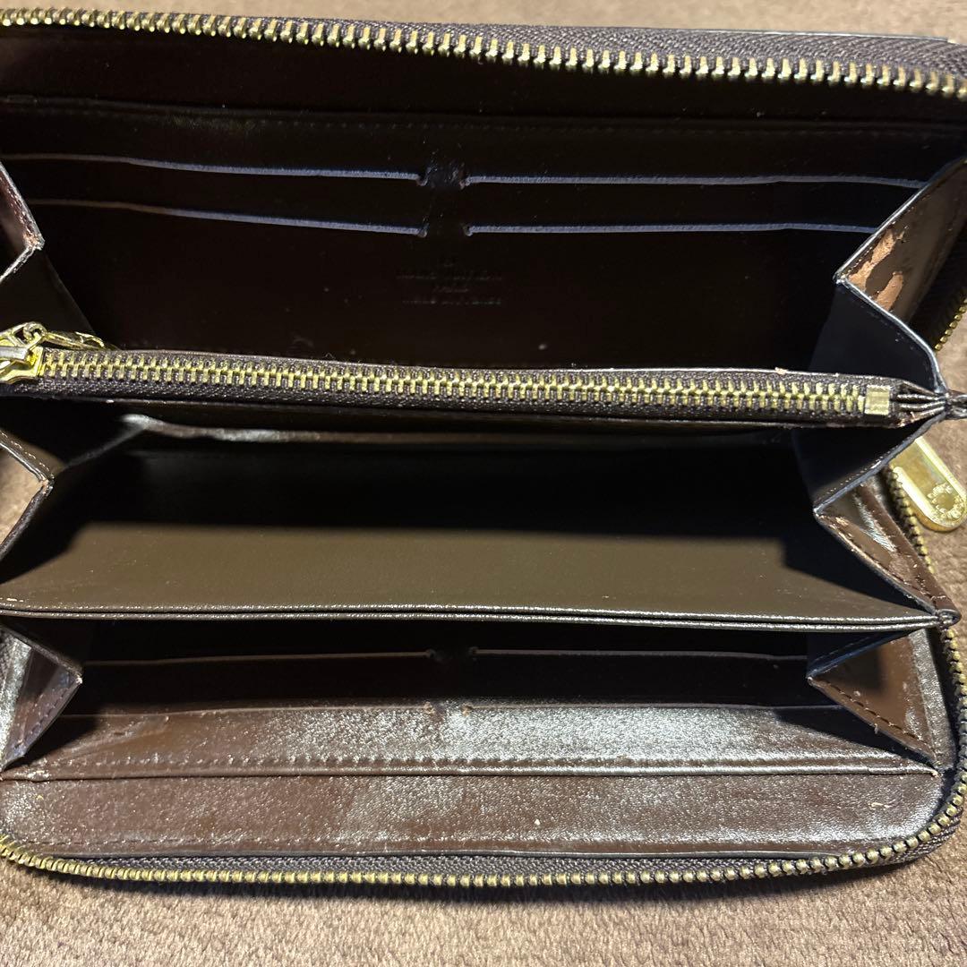k*1様 ルイ・ヴィトン モノグラムヴェルニ ジッピーウォレット 長財布 ブラッ