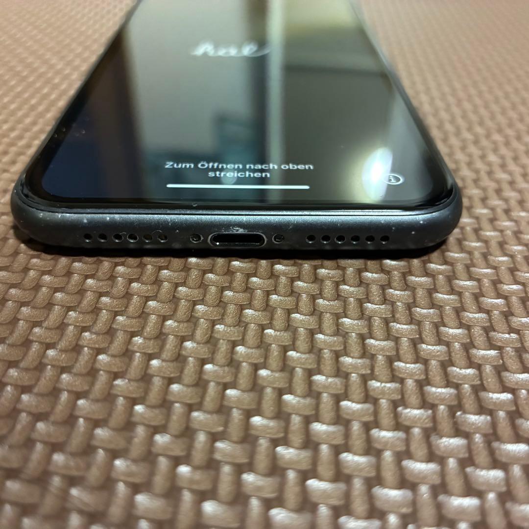 【美品】iPhone11 本体 64GB ブラック 初期化済み SIMフリー