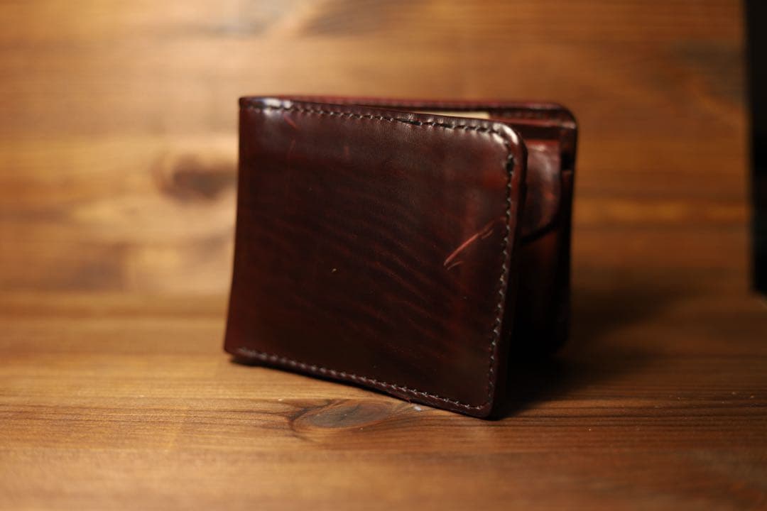 S*E様 COMIPEL社　ホースバット　トラッカーウォレット　数量限定‼️