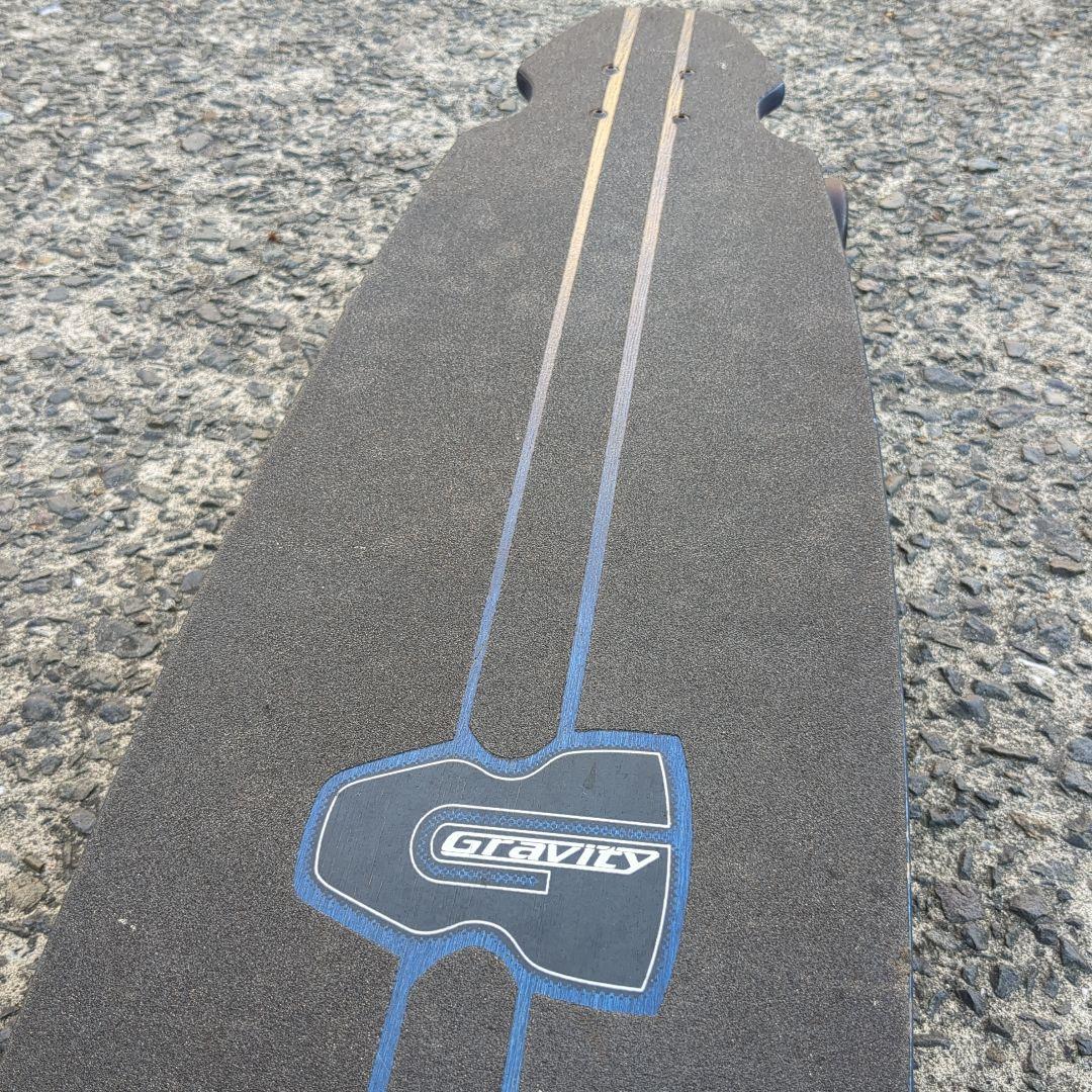 GRAVITY　ダウンヒル　ロングスケートボード　47インチ　ランダルトラック