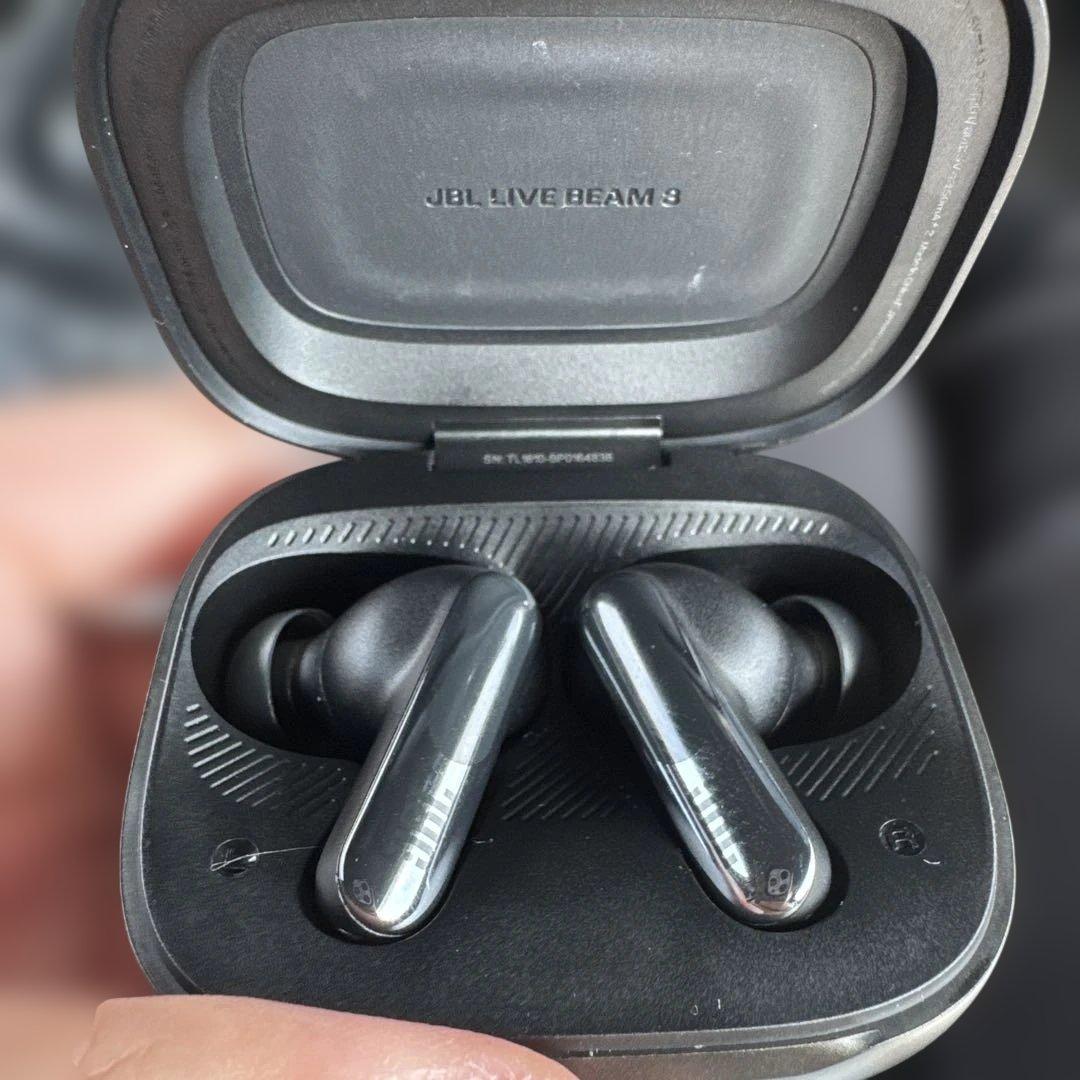 JBL LIVE BEAM 3 イヤフォン