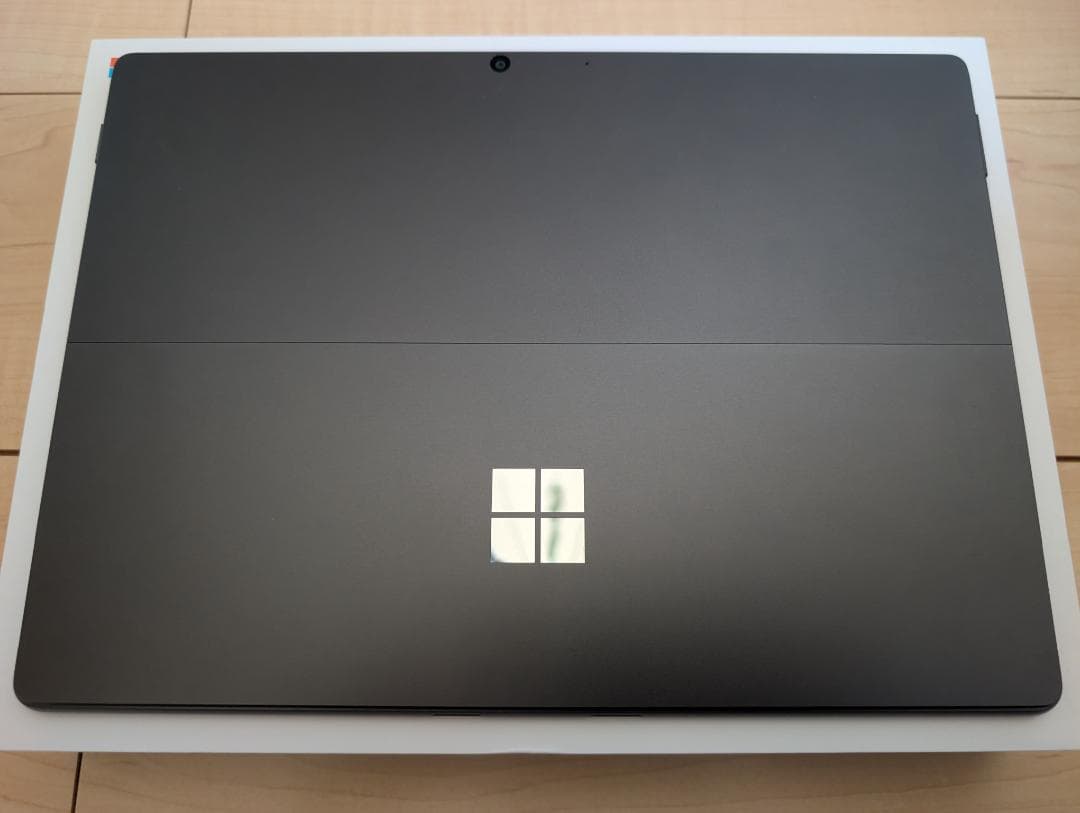 Microsoft SurfacePro8 ＆ スリムペン2付きキーボードカバー