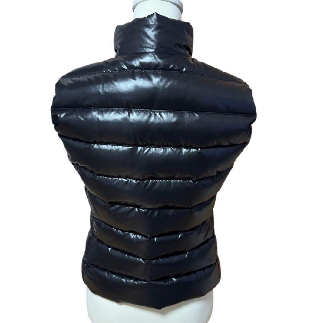 ✨美品✨モンクレール ダウンベスト GAHANA ロゴ ワッペン 黒 0サイズ
